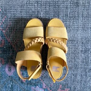 Sorel Women’s Joanie IV Slingback Yellow Wedge Sandals